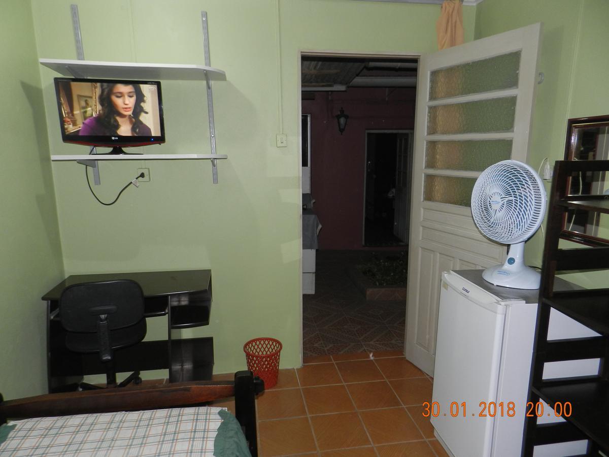Ferienwohnung Morada Do Estudante Pelotas Zimmer foto