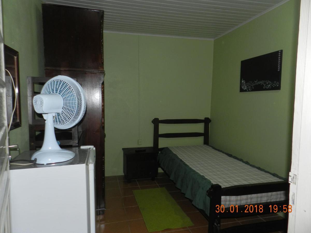 Ferienwohnung Morada Do Estudante Pelotas Exterior foto